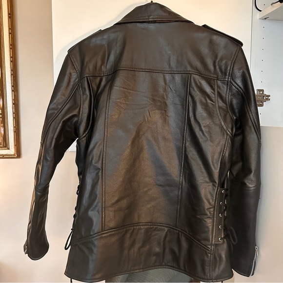 Pristine Leather Motorcycle Jacket - Picture 6 of 9